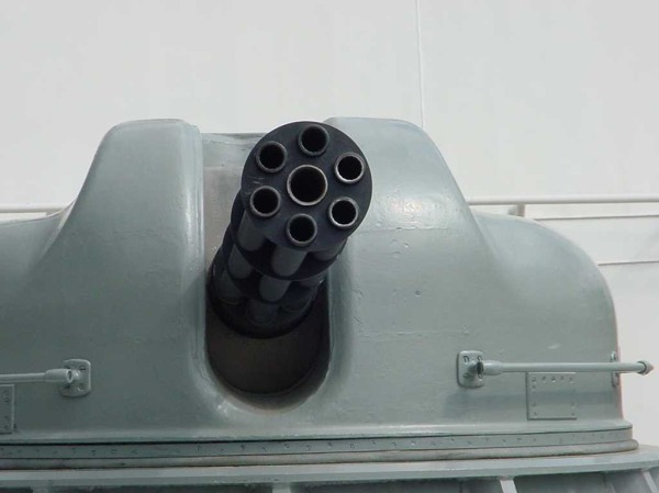 An Ak-630M Gatling gun with it’s 6 barrels visible